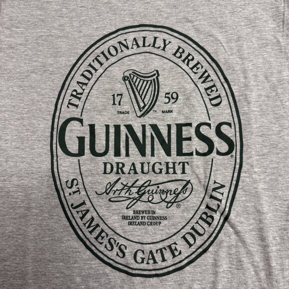 GUINNESS GRAPHIC TEE BEER LOGO CASUAL DUBLIN IRELAND MENS S LIGHT GRAY GREEN NEW - Picture 2 of 6